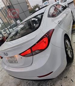 هیوندای ئەلەنترا